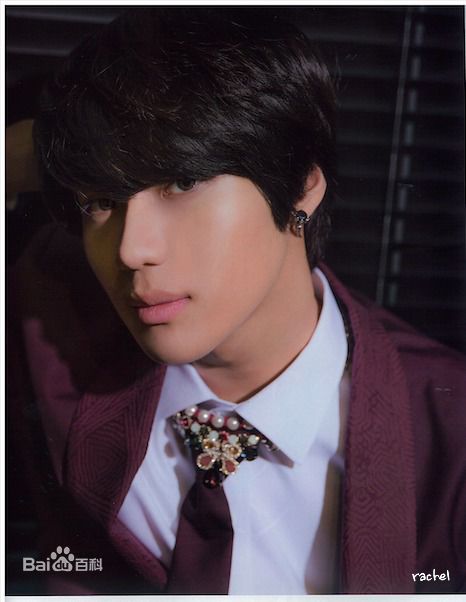 李泰民(/LeeTaemin)Magazine生活照