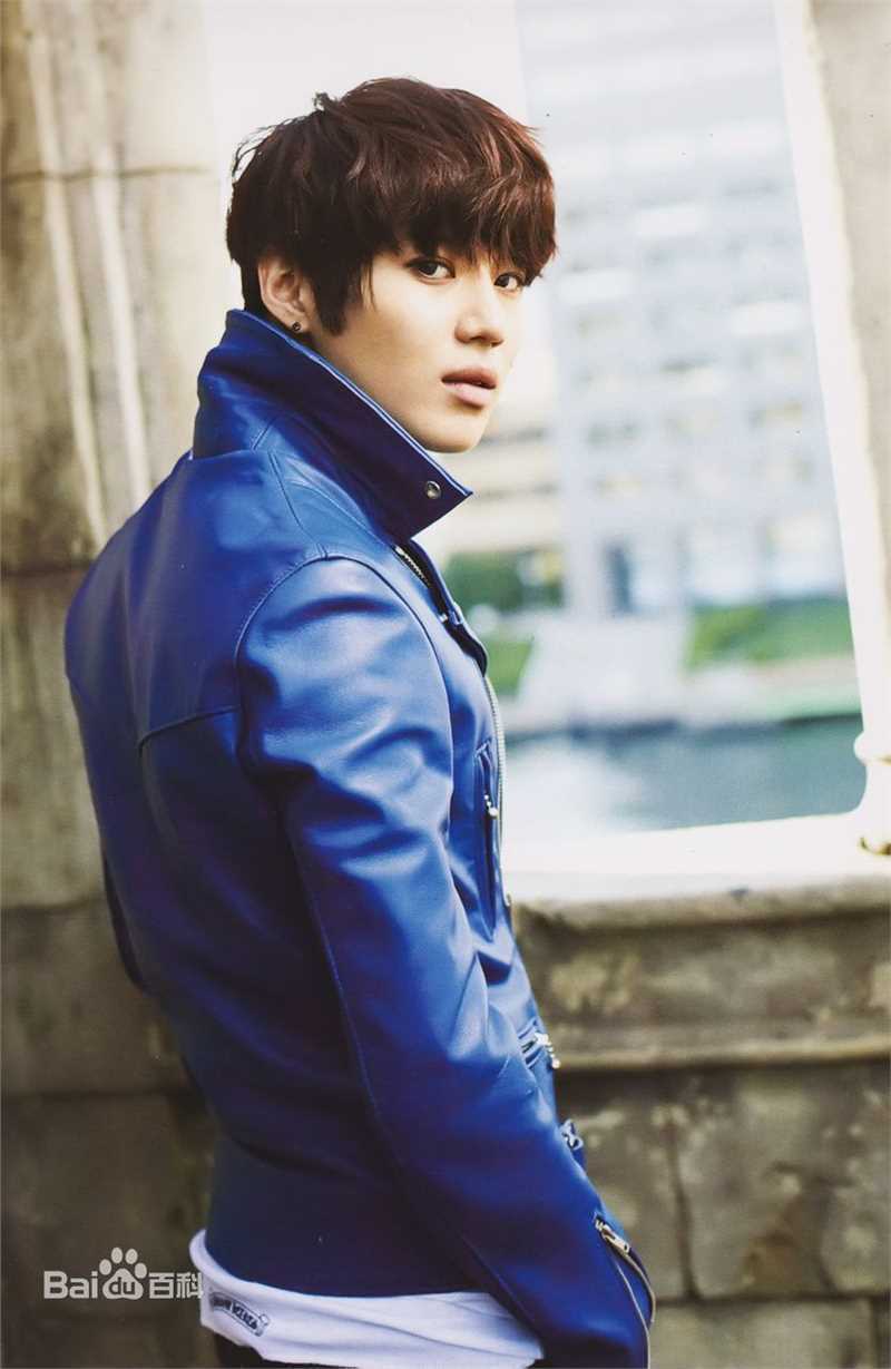 李泰民(/LeeTaemin)Magazine生活照