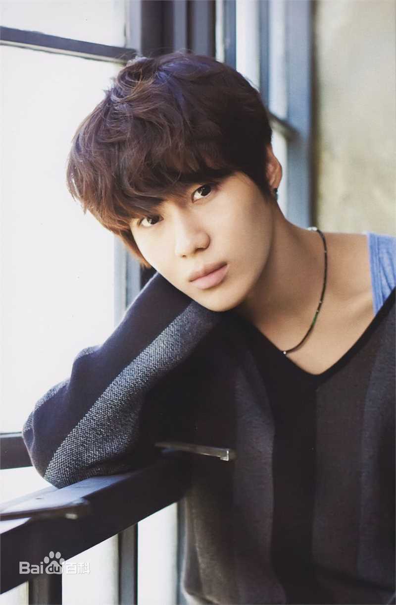 李泰民(/LeeTaemin)Magazine生活照