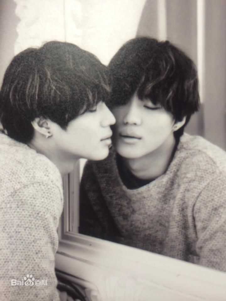 李泰民(/LeeTaemin)Magazine生活照