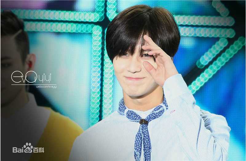 李泰民(/LeeTaemin)Live Show素颜照相册