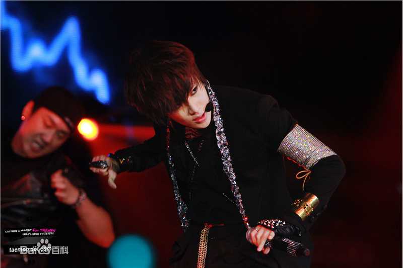 李泰民(/LeeTaemin)Live Show素颜照相册