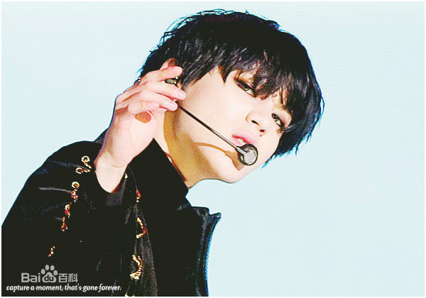 李泰民(/LeeTaemin)Live Show素颜照相册