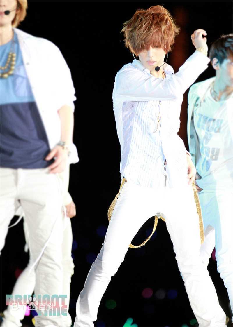 李泰民(/LeeTaemin)Live Show素颜照相册