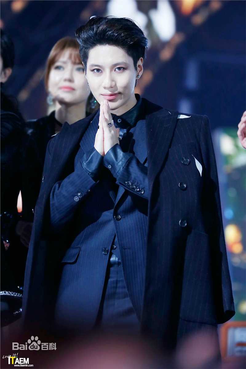 李泰民(/LeeTaemin)Live Show素颜照相册