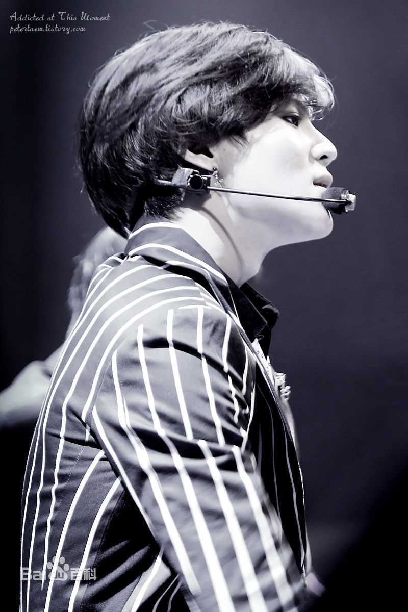 李泰民(/LeeTaemin)Live Show素颜照相册