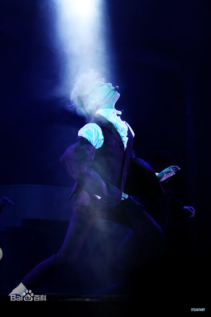 李泰民(/LeeTaemin)Live Show素颜照相册