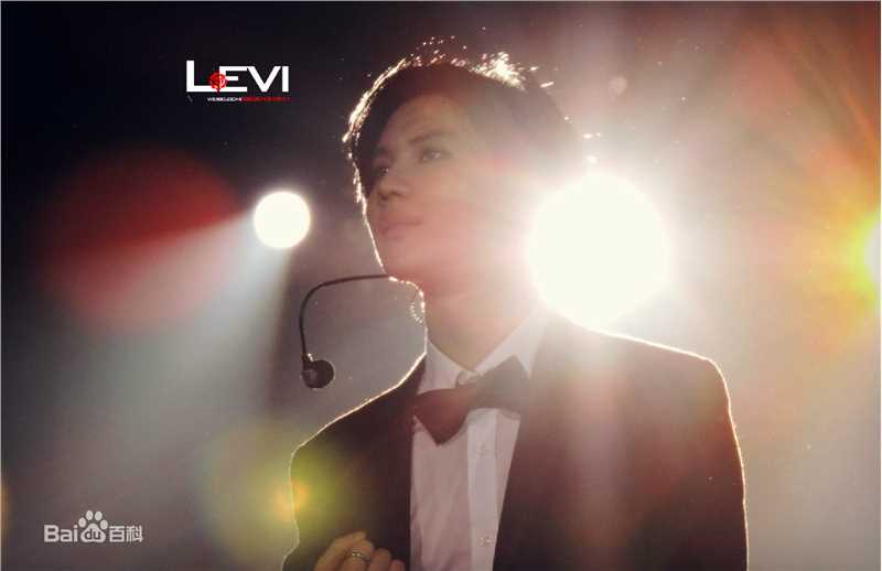 李泰民(/LeeTaemin)Live Show素颜照相册