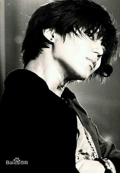 李泰民(/LeeTaemin)Live Show素颜照相册