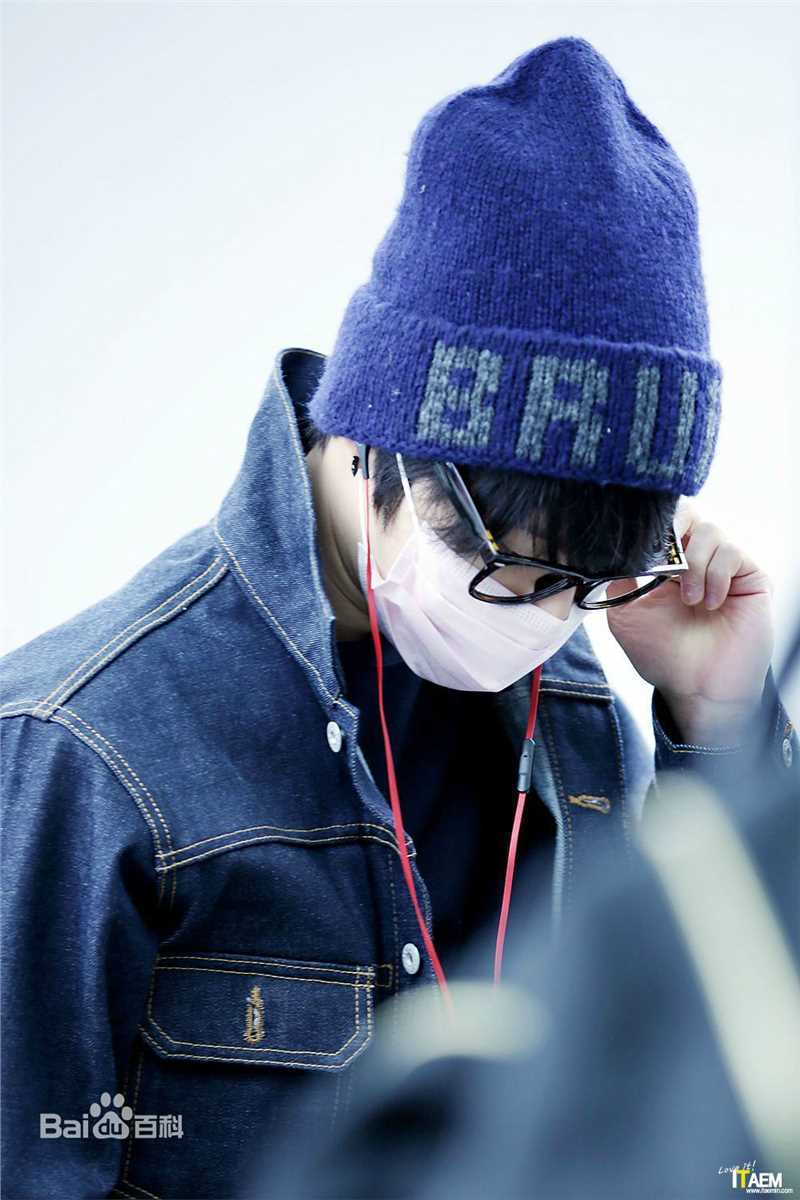 李泰民(/LeeTaemin)Street Snap素颜照相册