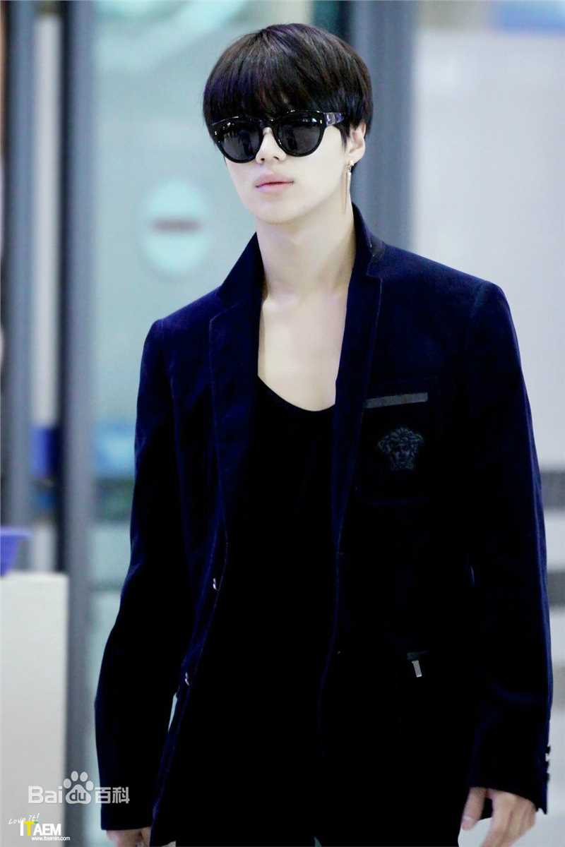 李泰民(/LeeTaemin)Street Snap素颜照相册