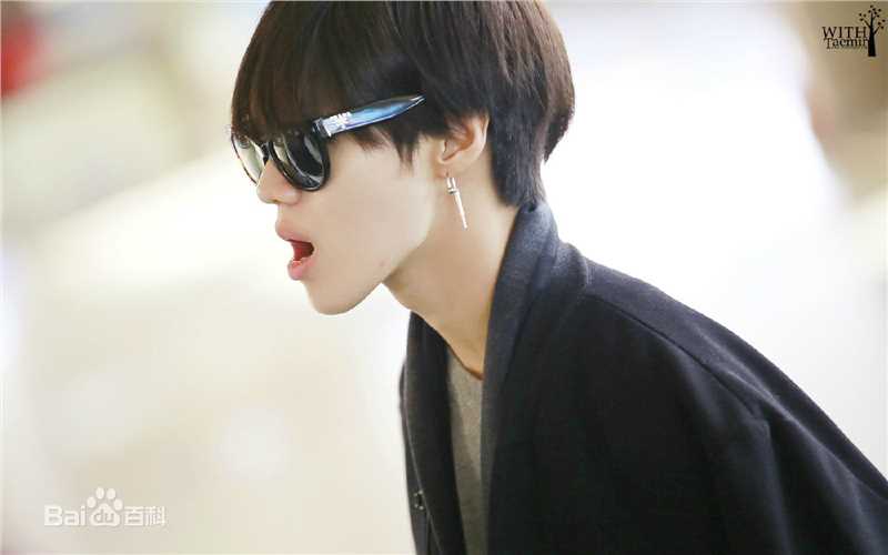 李泰民(/LeeTaemin)Street Snap素颜照相册