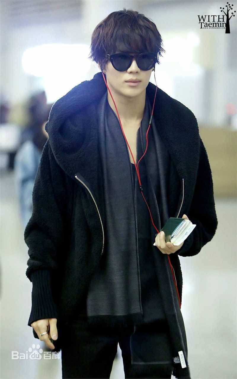 李泰民(/LeeTaemin)Street Snap素颜照相册