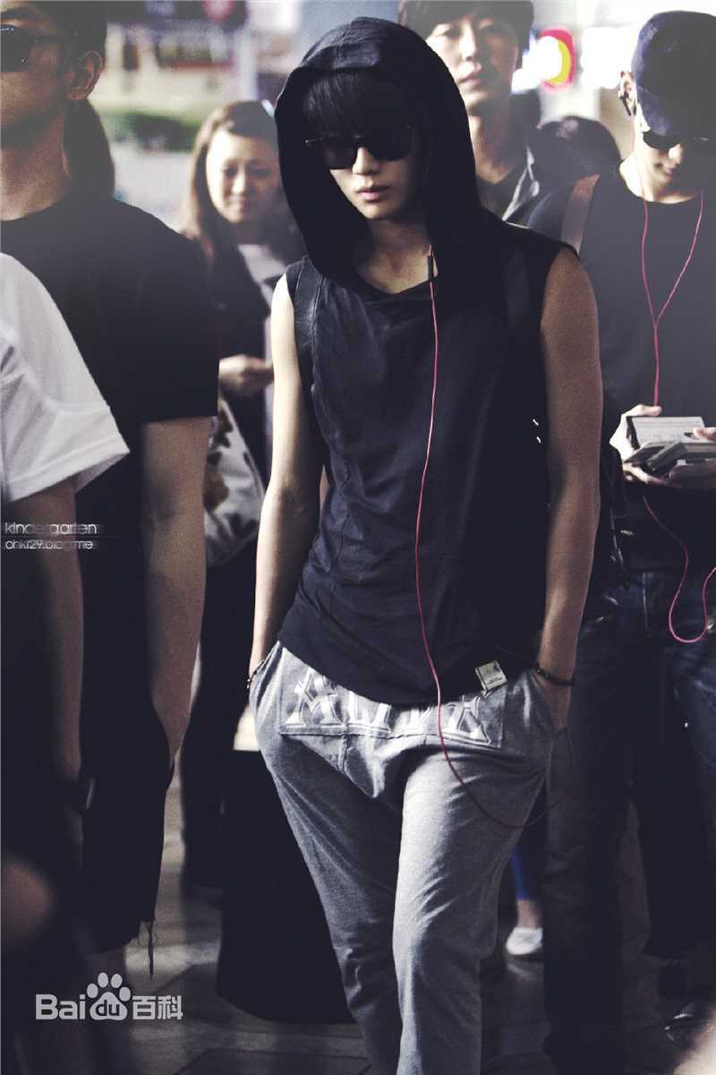 李泰民(/LeeTaemin)Street Snap素颜照相册