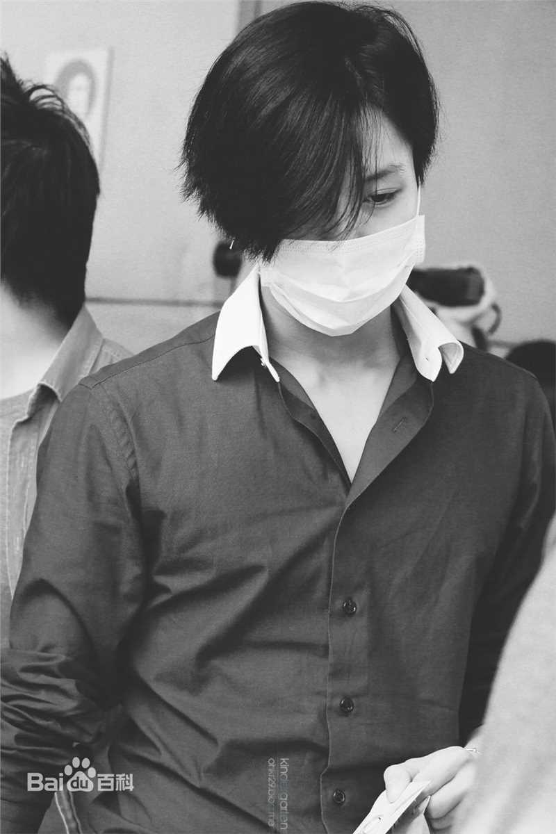 李泰民(/LeeTaemin)Street Snap素颜照相册