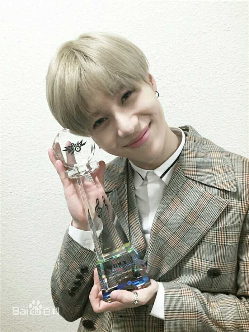 李泰民(/LeeTaemin)Glory图册