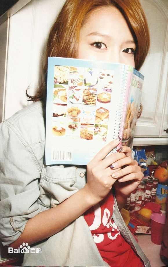 少女时代(韩文： 日文：しょうじょじだい 英文：Girls' Generation)最优质Holiday 相册