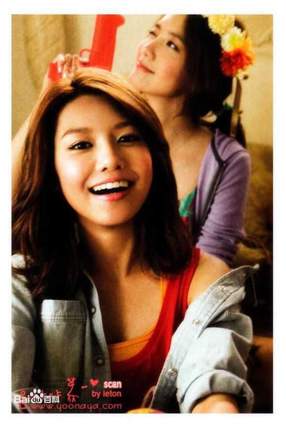 少女时代(韩文： 日文：しょうじょじだい 英文：Girls' Generation)最优质Holiday 相册