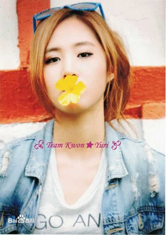 少女时代(韩文： 日文：しょうじょじだい 英文：Girls' Generation)最优质Holiday 相册