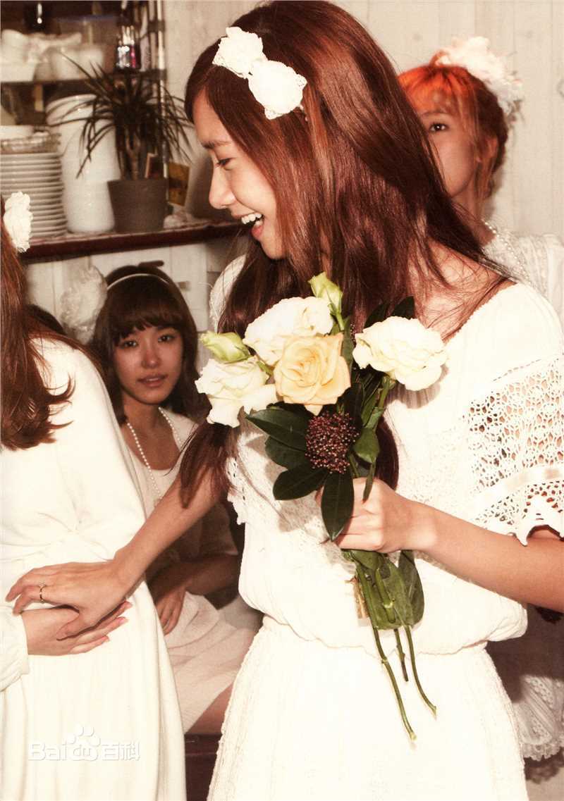 精选少女时代(韩文： 日文：しょうじょじだい 英文：Girls' Generation)精彩图册5