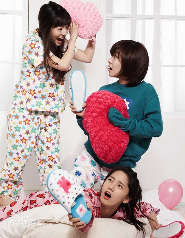 精选少女时代(韩文： 日文：しょうじょじだい 英文：Girls' Generation)精彩图册5