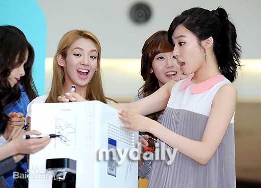 最全少女时代(韩文： 日文：しょうじょじだい 英文：Girls' Generation)精彩图册