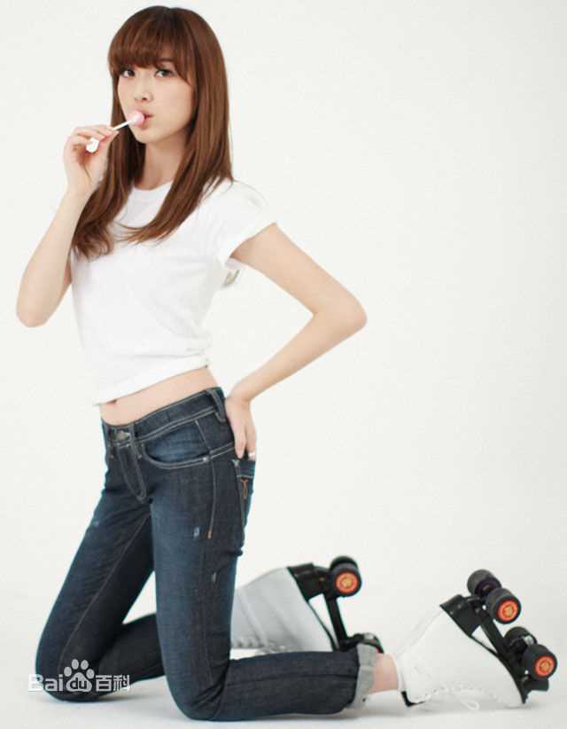 最新少女时代(韩文： 日文：しょうじょじだい 英文：Girls' Generation)精彩图册5