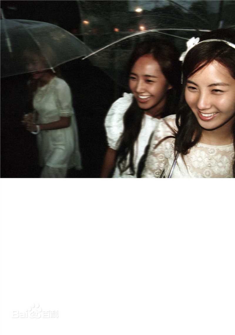 最新少女时代(韩文： 日文：しょうじょじだい 英文：Girls' Generation)精彩图册5