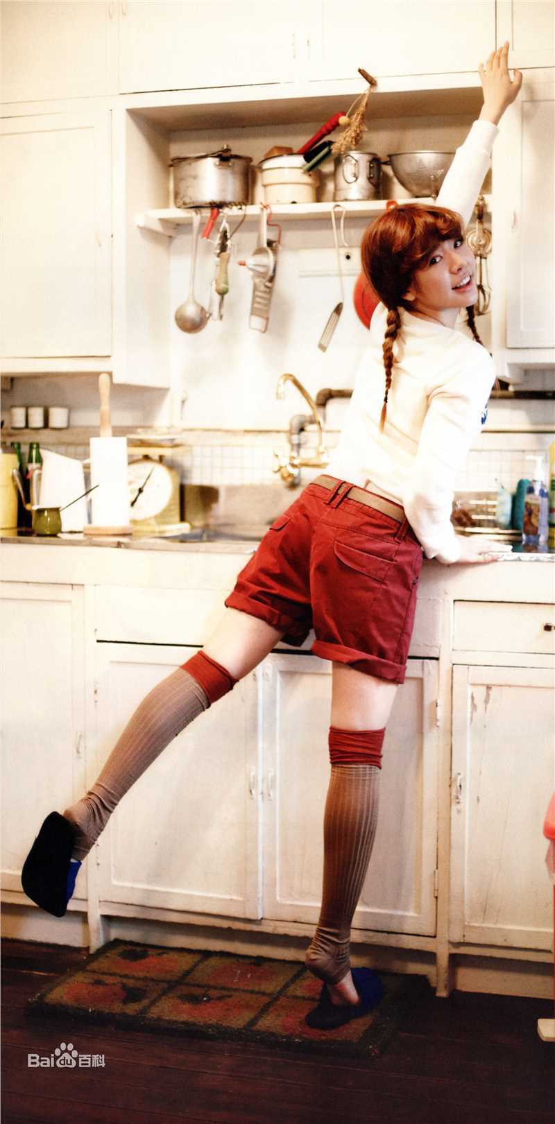 最新少女时代(韩文： 日文：しょうじょじだい 英文：Girls' Generation)精彩图册4