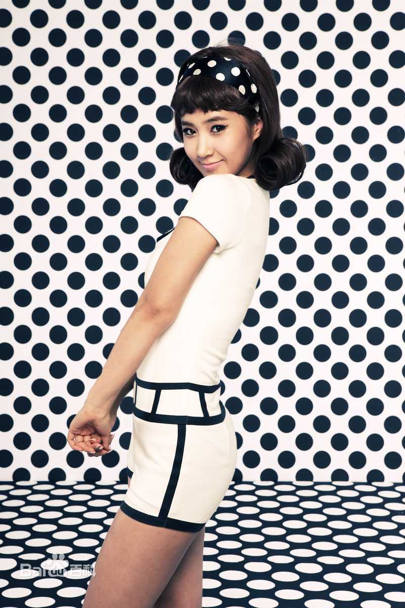 高清少女时代(韩文： 日文：しょうじょじだい 英文：Girls' Generation)精彩图册1