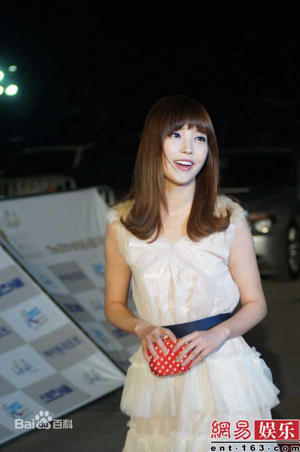 最优质少女时代(韩文： 日文：しょうじょじだい 英文：Girls' Generation)精彩图册