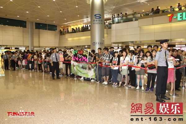 最优质少女时代(韩文： 日文：しょうじょじだい 英文：Girls' Generation)精彩图册