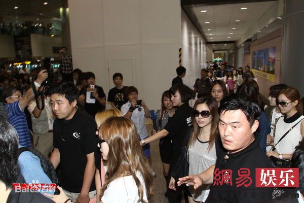 最优质少女时代(韩文： 日文：しょうじょじだい 英文：Girls' Generation)精彩图册