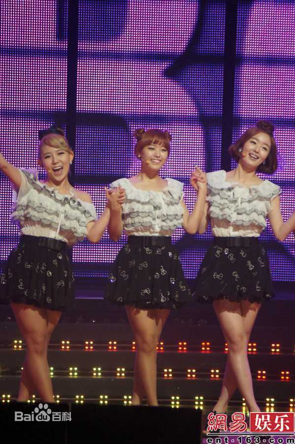 最优质少女时代(韩文： 日文：しょうじょじだい 英文：Girls' Generation)精彩图册