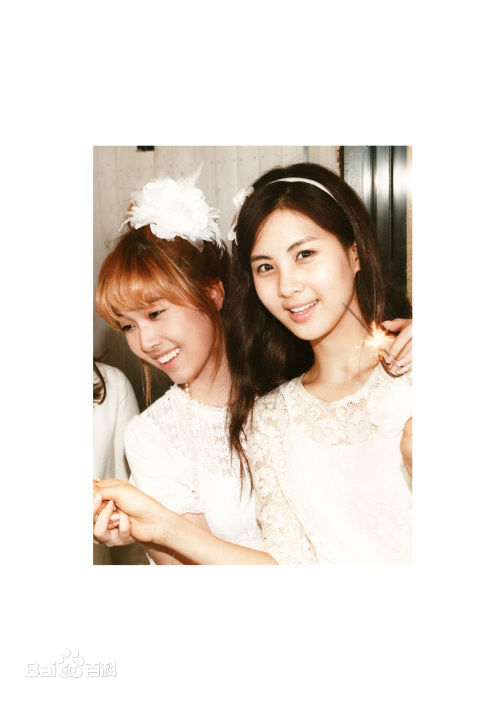 少女时代(韩文： 日文：しょうじょじだい 英文：Girls' Generation)精彩图册4