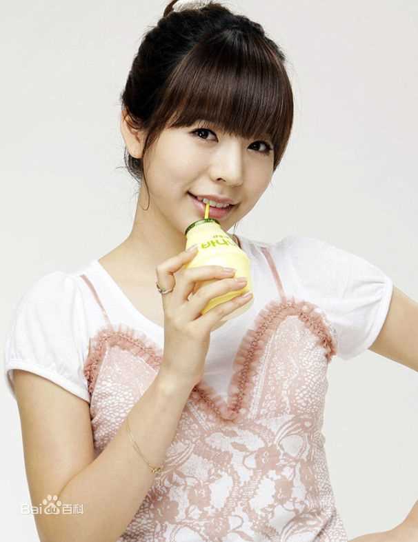 精选少女时代(韩文： 日文：しょうじょじだい 英文：Girls' Generation)精彩图册2