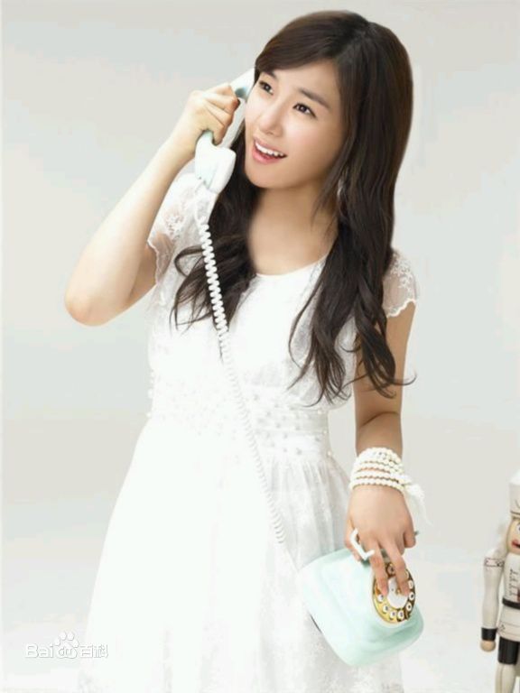 精选少女时代(韩文： 日文：しょうじょじだい 英文：Girls' Generation)精彩图册