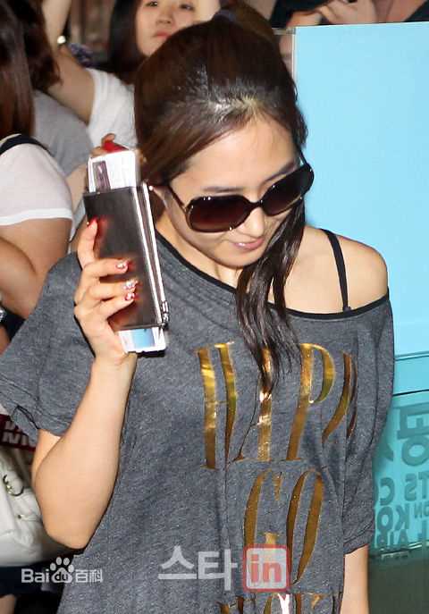 精选少女时代(韩文： 日文：しょうじょじだい 英文：Girls' Generation)精彩图册1