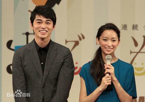 东出昌大(ひがしで まさひろ/Higashide Masahiro)和渡边杏前后照片