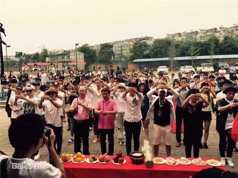 梁锋(Erics)热舞之灵最优质剧照花絮