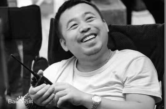 最新梁锋(Erics)壁纸