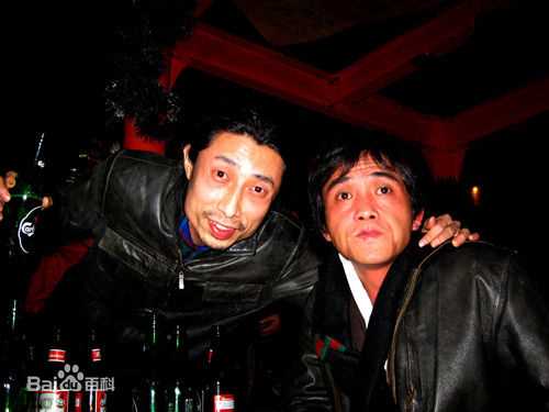 谢天笑生活中的图册