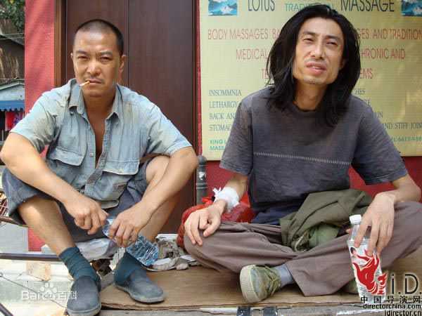 谢天笑生活中的图册