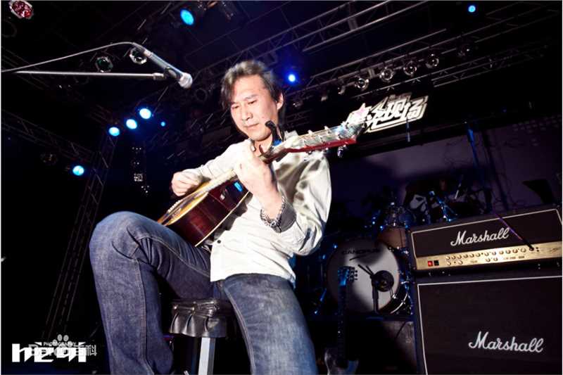 精选谢天笑精彩图册