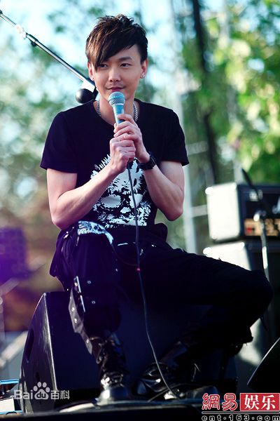 最新谢天笑精彩图册