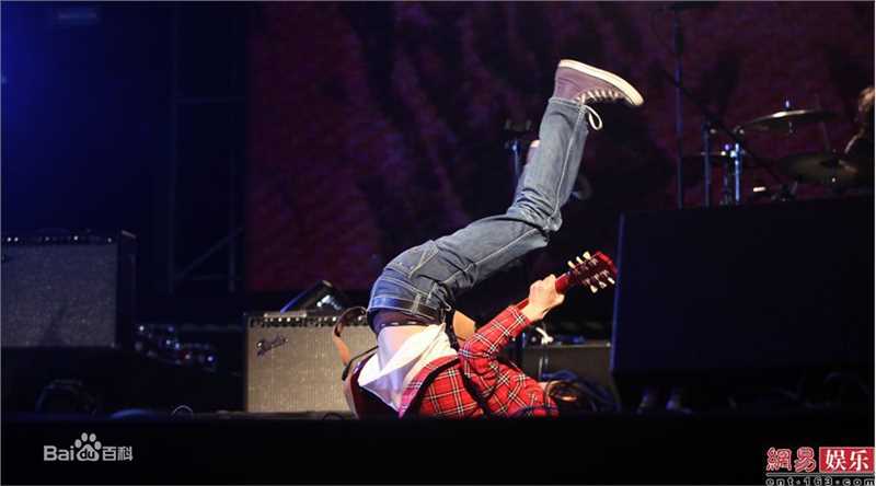 最新谢天笑精彩图册