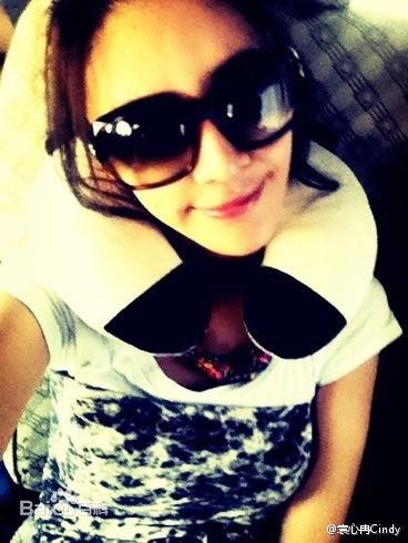 袁心冉素颜照壁纸壁纸