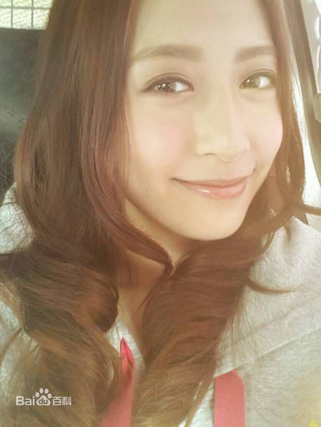 龚嘉欣(Katy)个人照壁纸壁纸