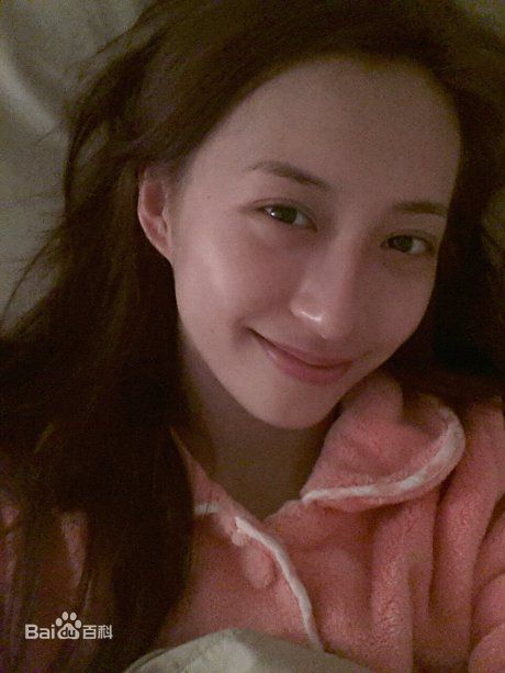 龚嘉欣(Katy)个人照壁纸壁纸