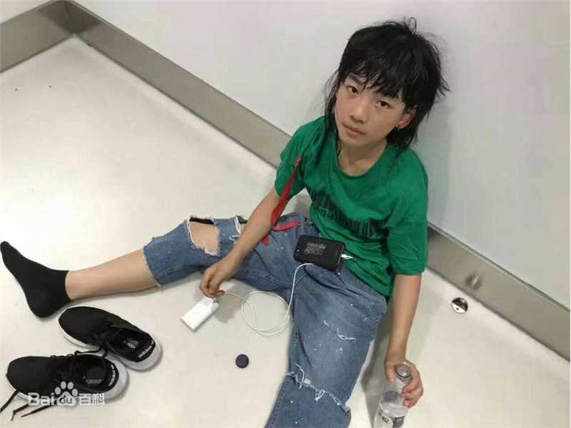 林秋楠图集素颜照相册